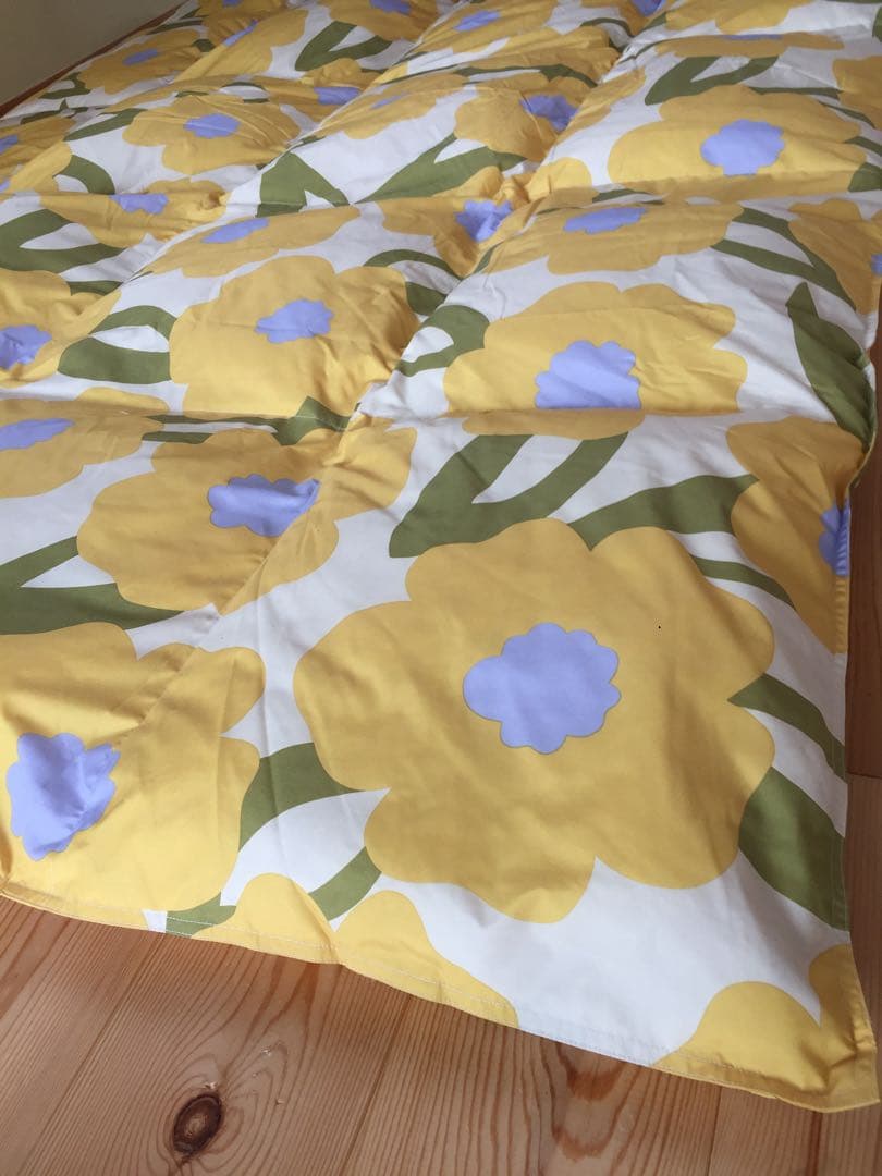 冬用　新品【シビラ】羽毛布団　シングル　150×210 カラダス　イエロー