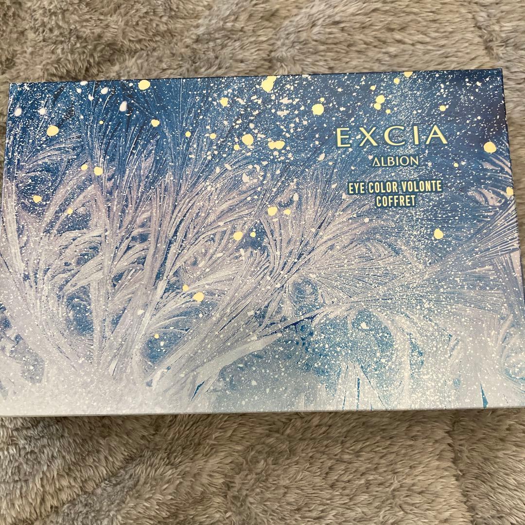 新品未使用】アルビオン エクシア アイカラー ヴォロンテ コフレ