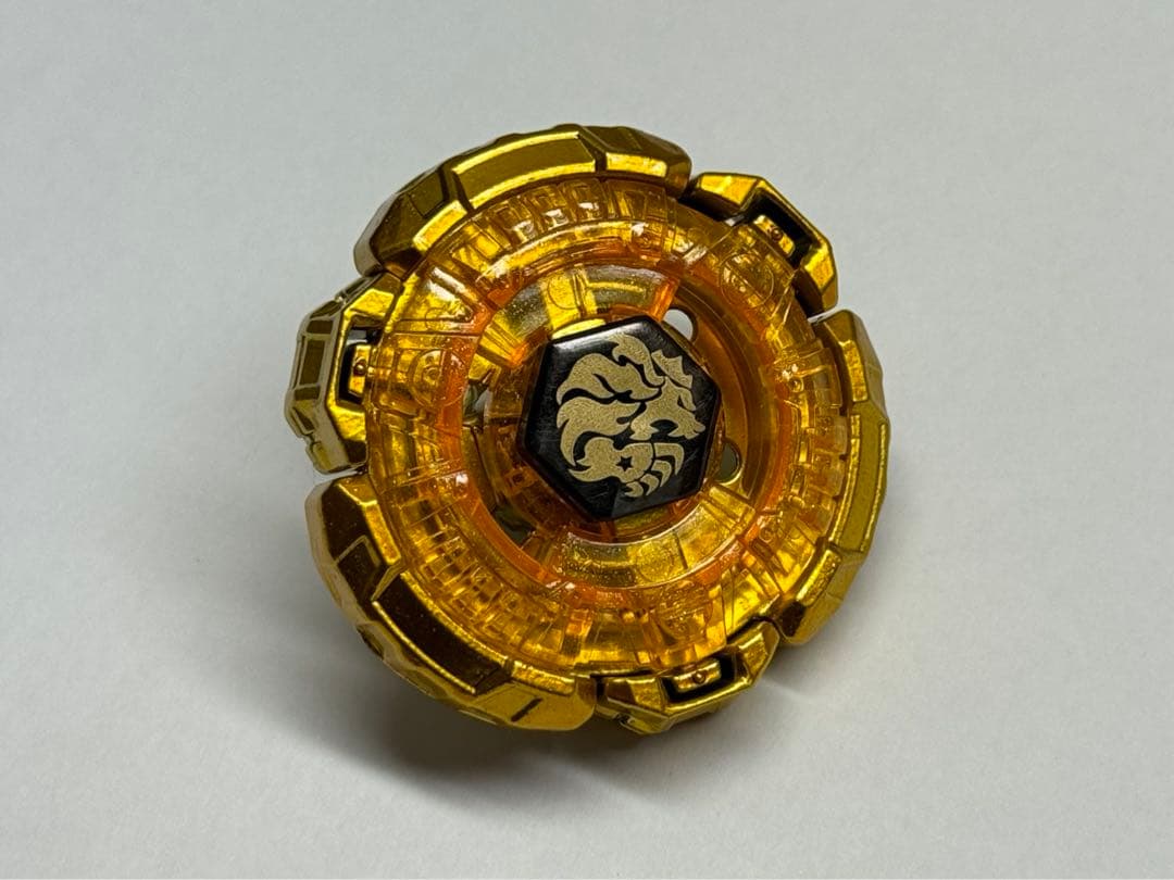 メタルファイトベイブレード ファングレオーネ - メルカリ