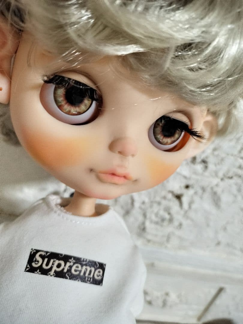 専用☆首傾げ★男の子アウトフィット付き★アイシードール★ネオサイズ22cmドール