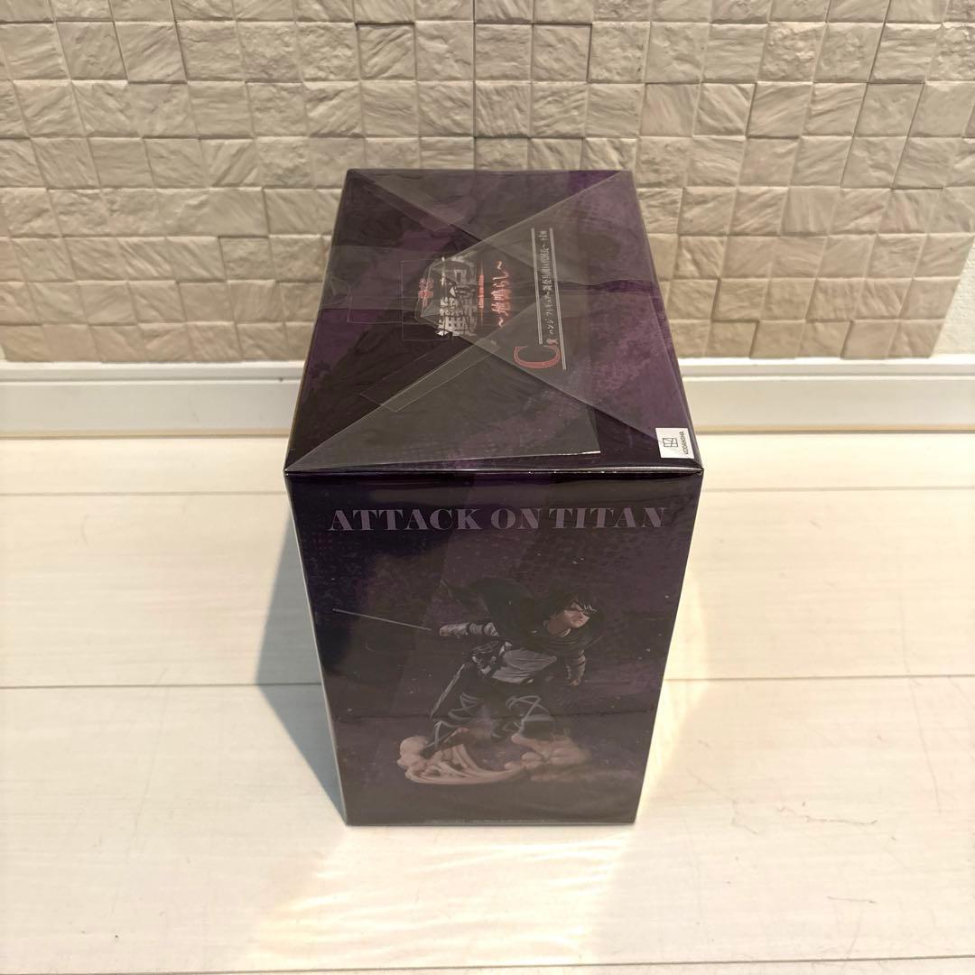 進撃の巨人　一番くじ　ハンジ　フィギュア