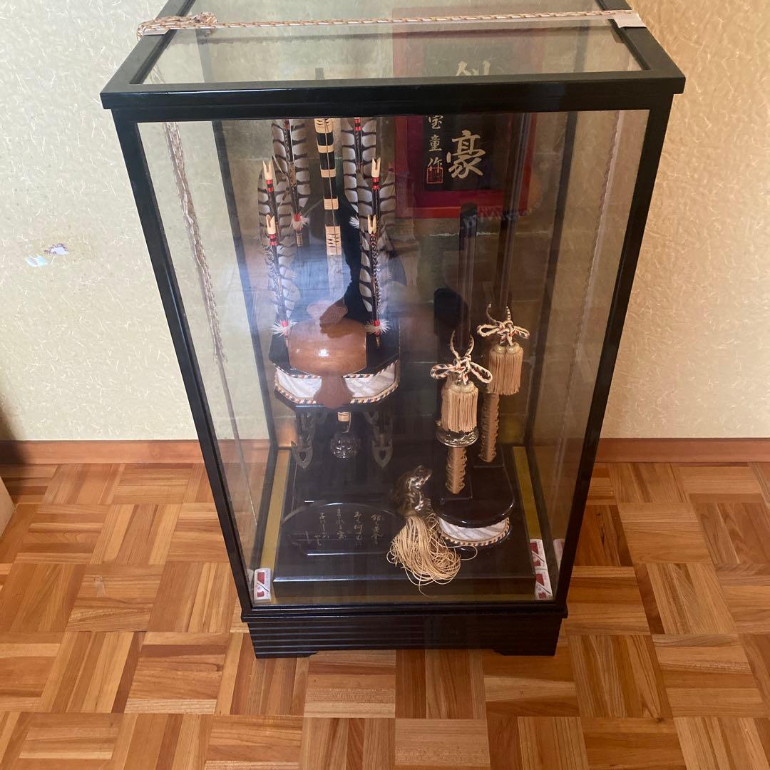 五月人形　剣豪　宝童作　日本刀　御破魔弓飾　33号