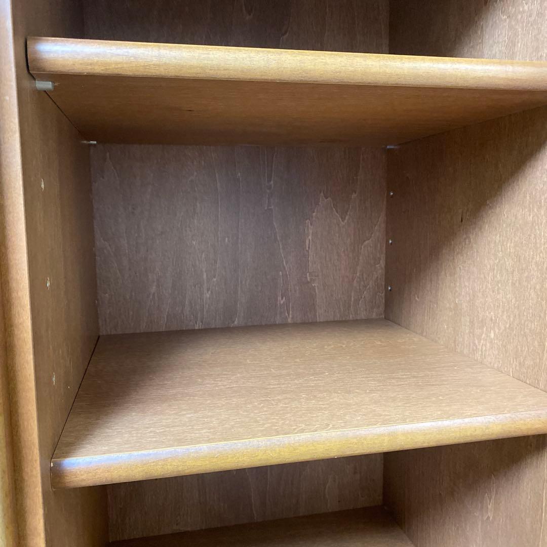 カリモク　ガラス扉付き本棚　食器棚