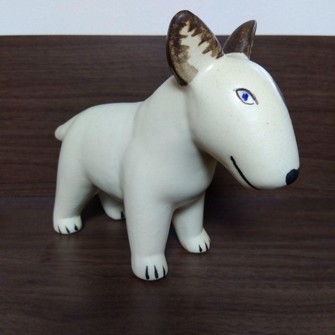 リサ・ラーソン　ブルテリア