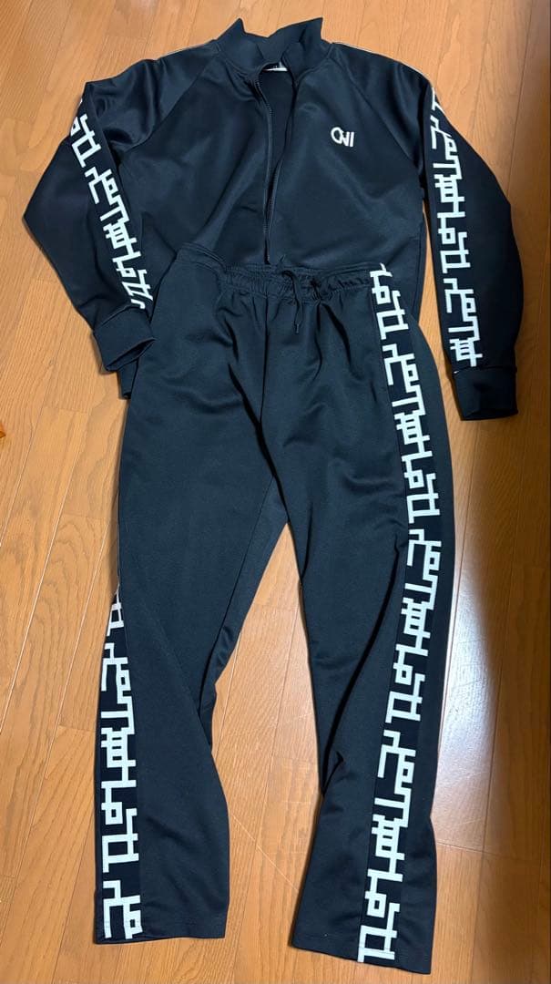 布袋寅泰 ジャージ 上下セット Lサイズ GUITARHYTHM Ⅵ - メルカリ