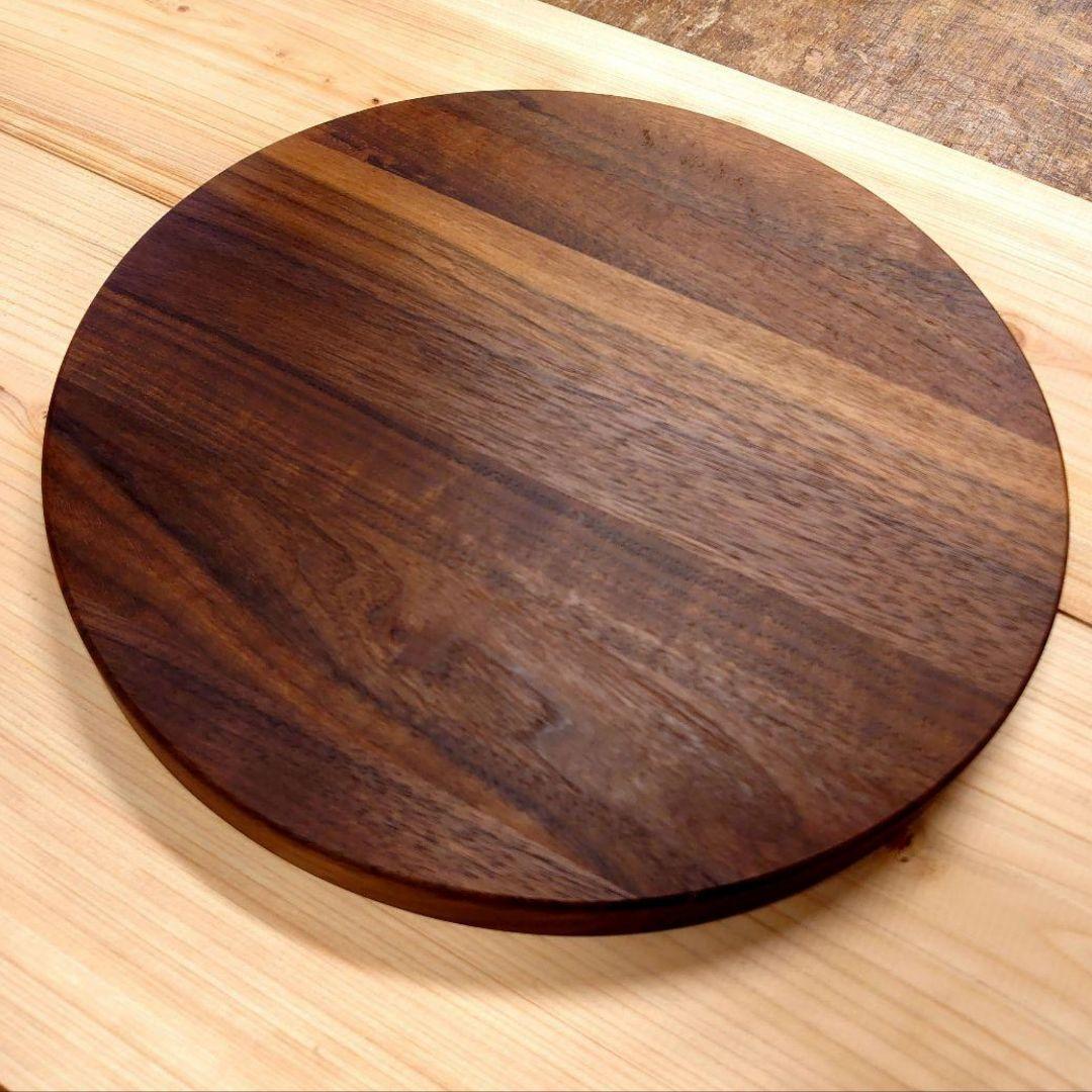 purinlove2さま専用☆ウォルナット丸型まな板 ◯32cm厚み3cm自立型