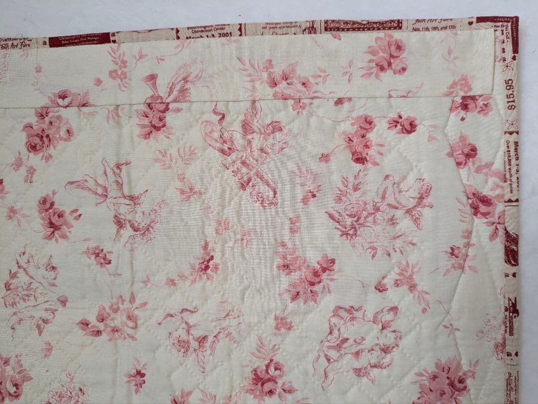 レッドワーク ハンドキルトタペストリー 58ｘ42