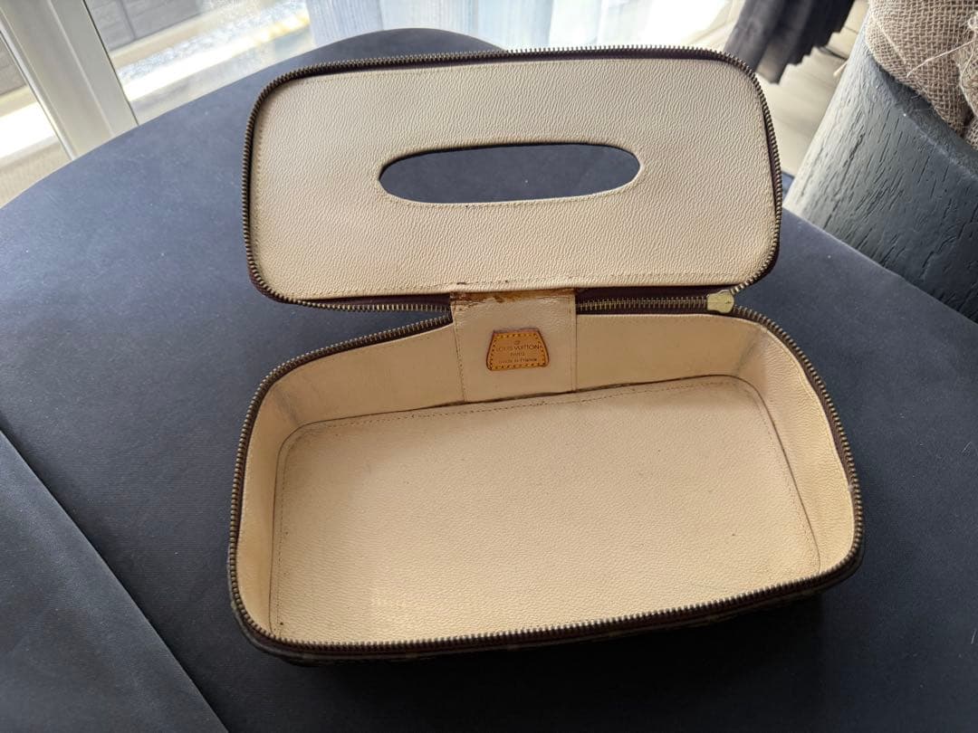 ルイ・ヴィトン モノグラム ティッシュボックス