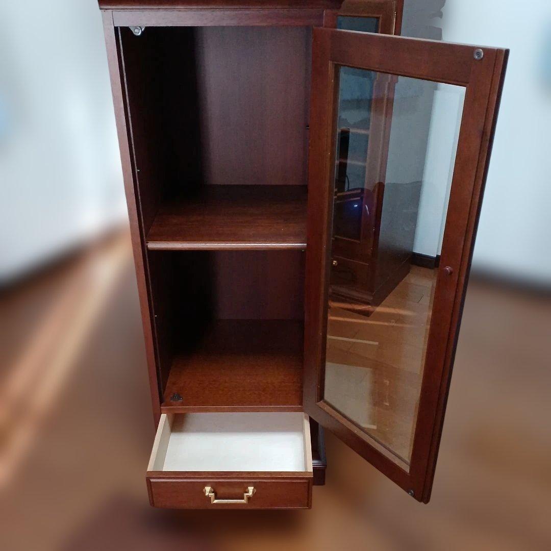 紋次郎です　　【マルニ】コーナーキャビネット　右