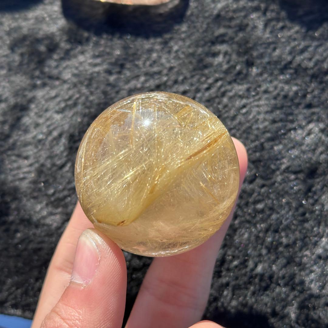 天然石ルチルクォーツのスフィア　丸玉　置物G.249