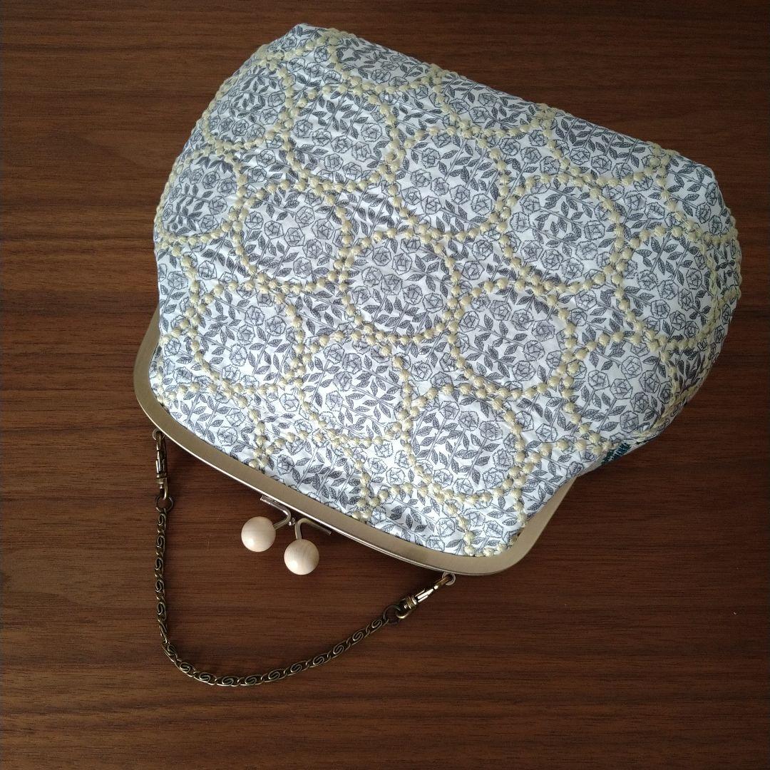 sale❁ 白玉口金 パッチワークのがま口バッグ☆ミナペルホネンハンドメイド