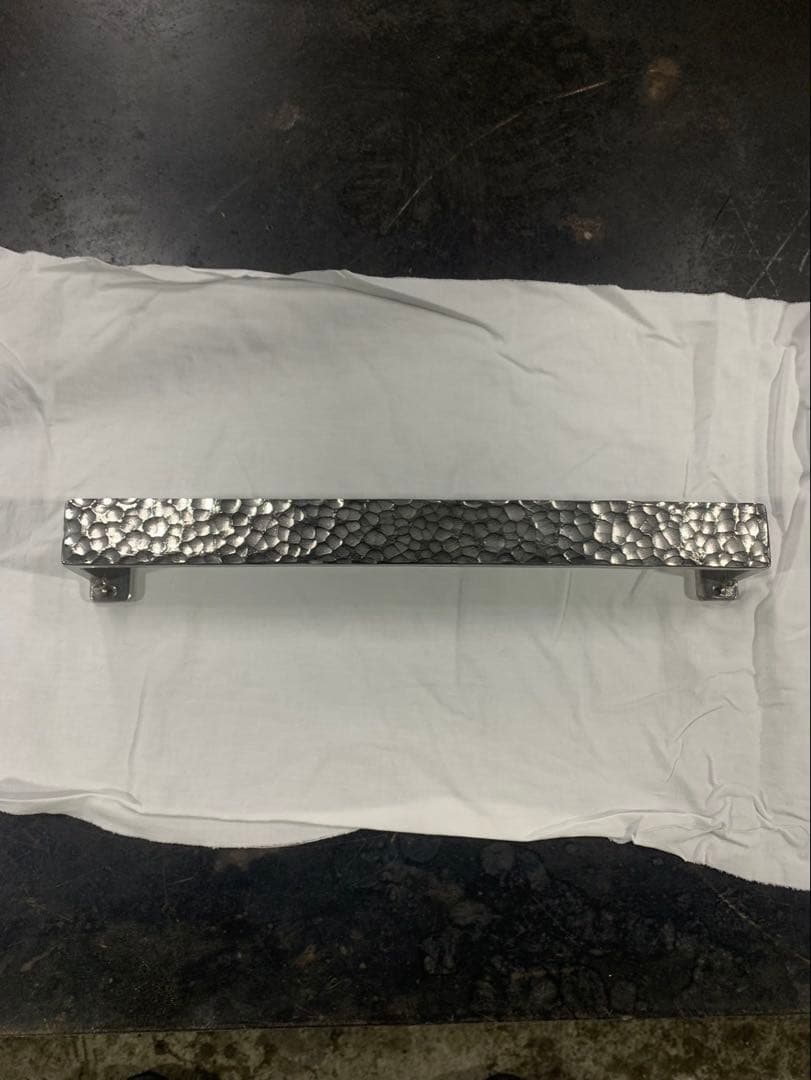 ステンレス槌目マルチバー　by WELDINGART