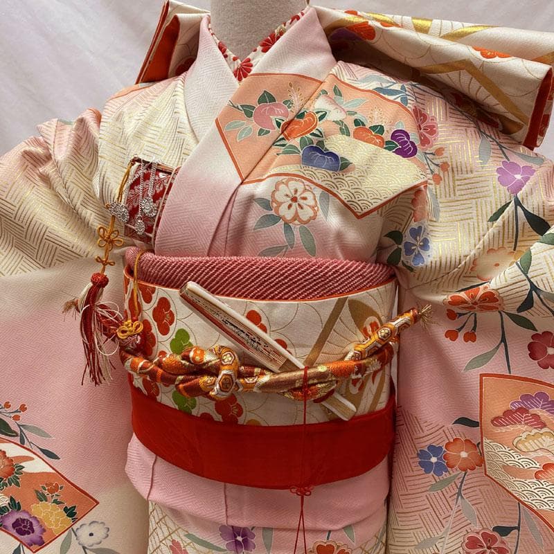505ag10◎七五三 七歳 女児 着物&袋帯&長襦袢 金駒刺繍 金彩 扇 桜◎