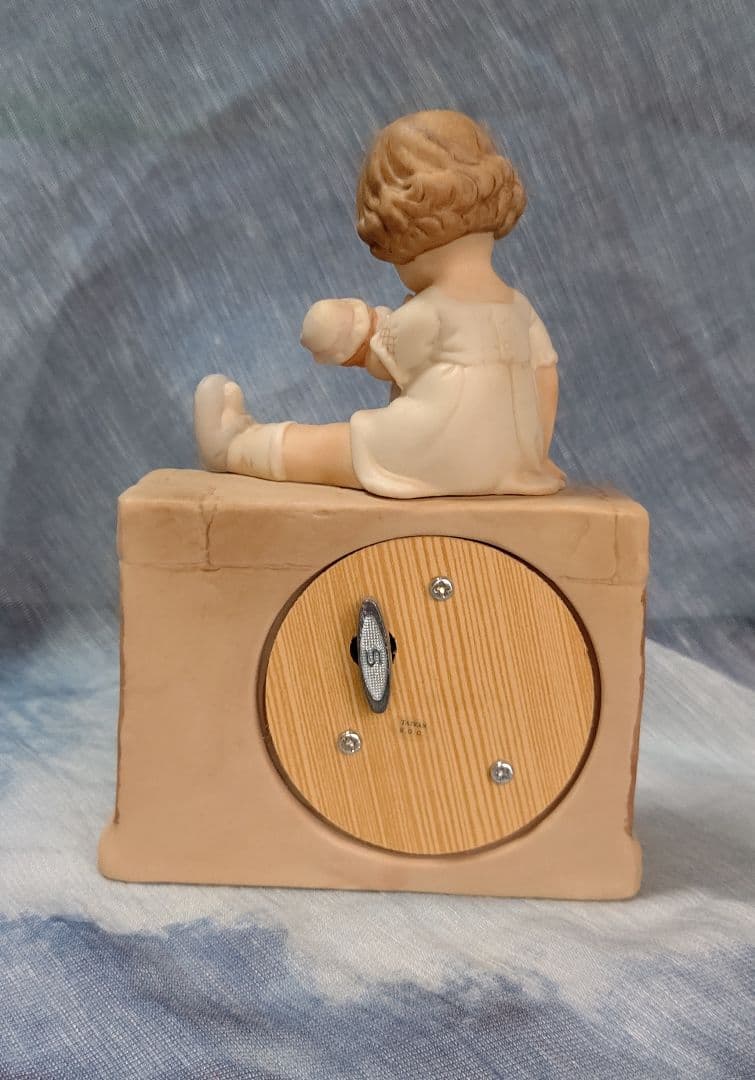 ルーシー アトウェル \"あなたのことを考えてるだけ \" オルゴール レア