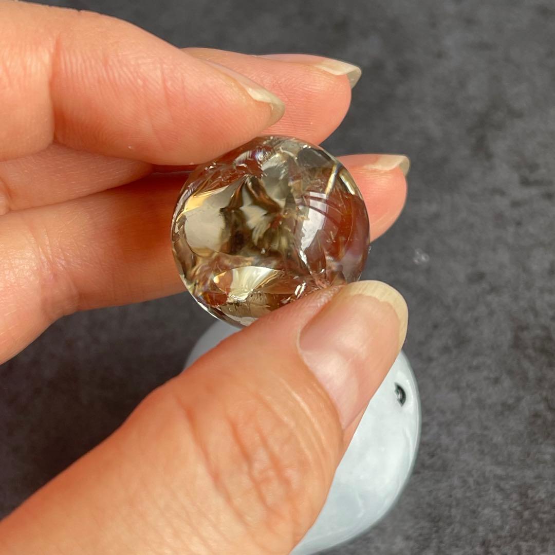 セレスタイト クジラ スモーキークォーツ ミニスフィア付き - メルカリ