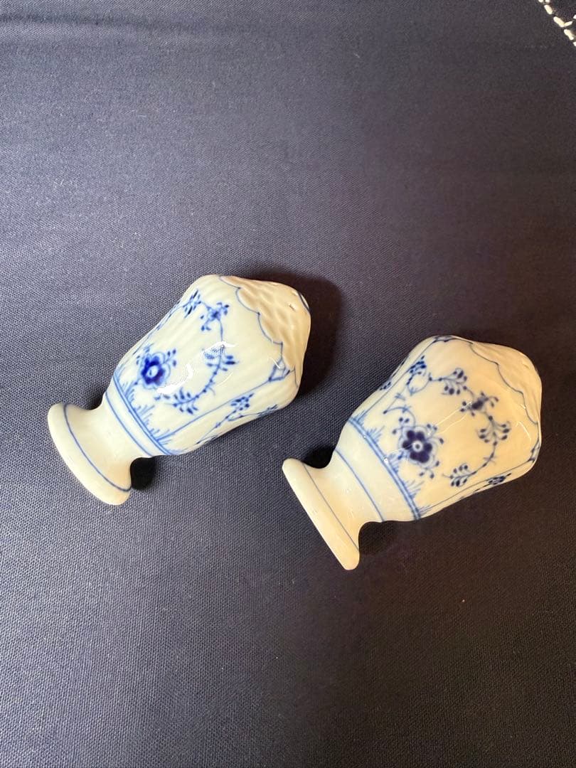 ロイヤルコペンハーゲン ブルーフルーテッド　ソルト＆ペッパー ペア