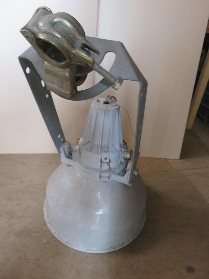 Panasonic YA54115耐塩害丸型HID投光器LED新品改造型中古