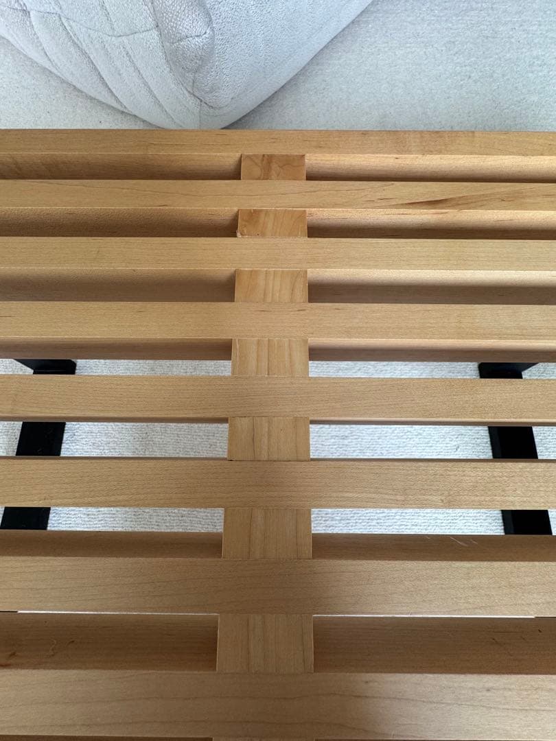 e Nelson ベンチ/ローテーブル