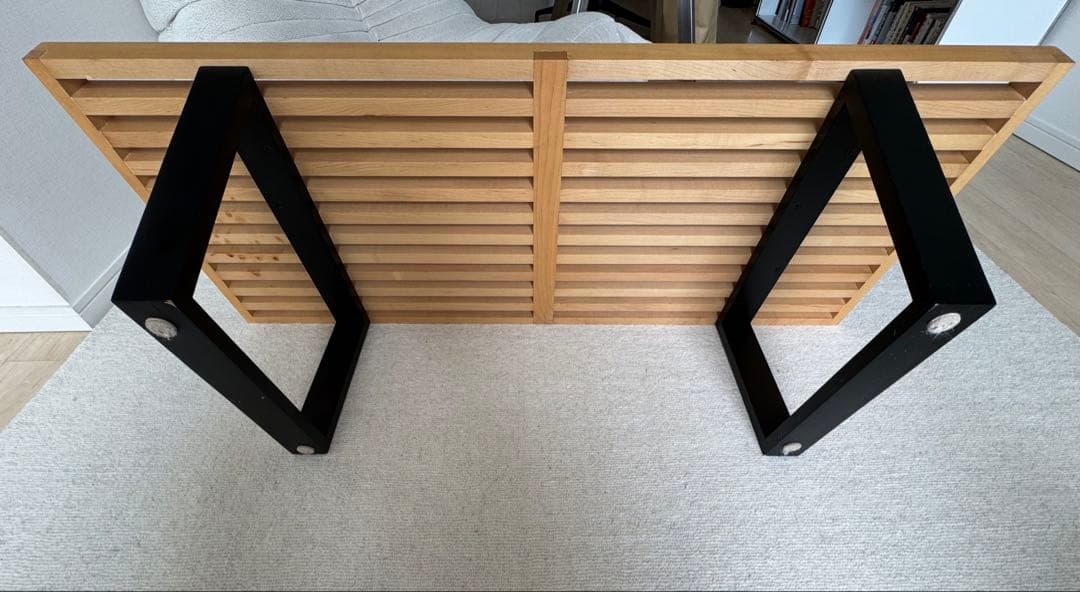 e Nelson ベンチ/ローテーブル