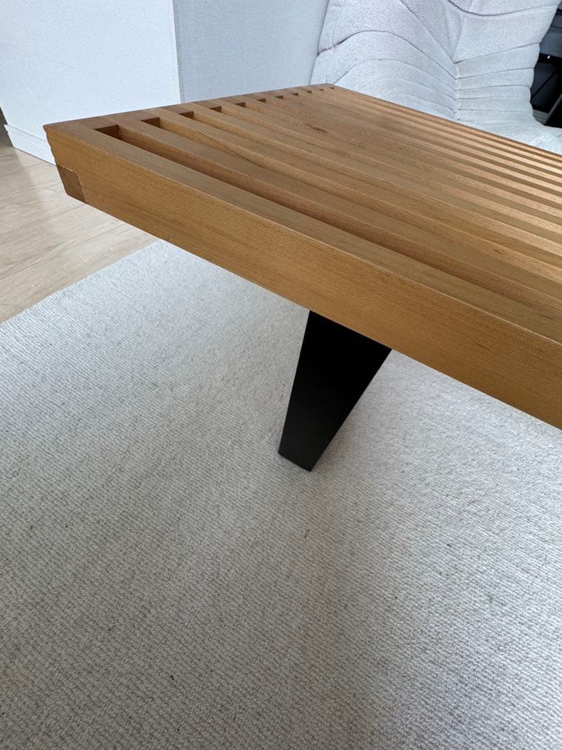 e Nelson ベンチ/ローテーブル