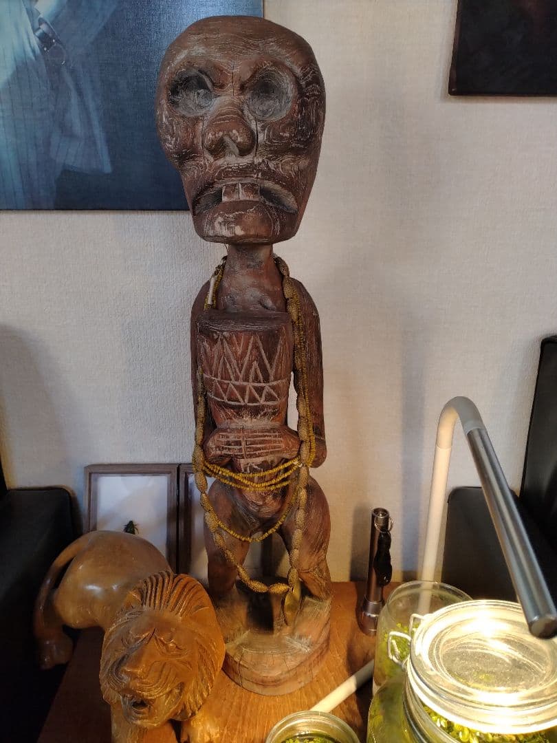 呪物 アフリカ 木像 木彫り 置物 人形 ヴィンテージ - メルカリ