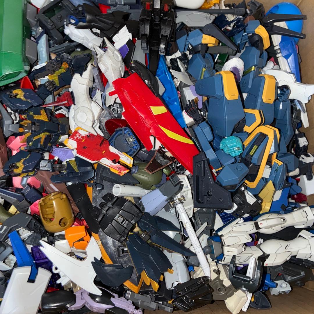 ガンプラHGジャンク大量詰め合わせ - メルカリ