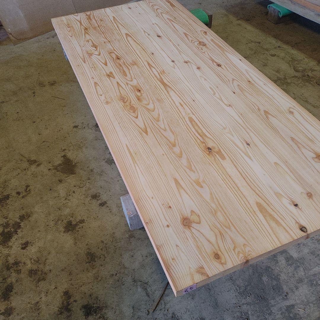 送料込み　唐松　カラマツ8枚ハギ板　無垢材天板テーブルカウンター DIY番号65