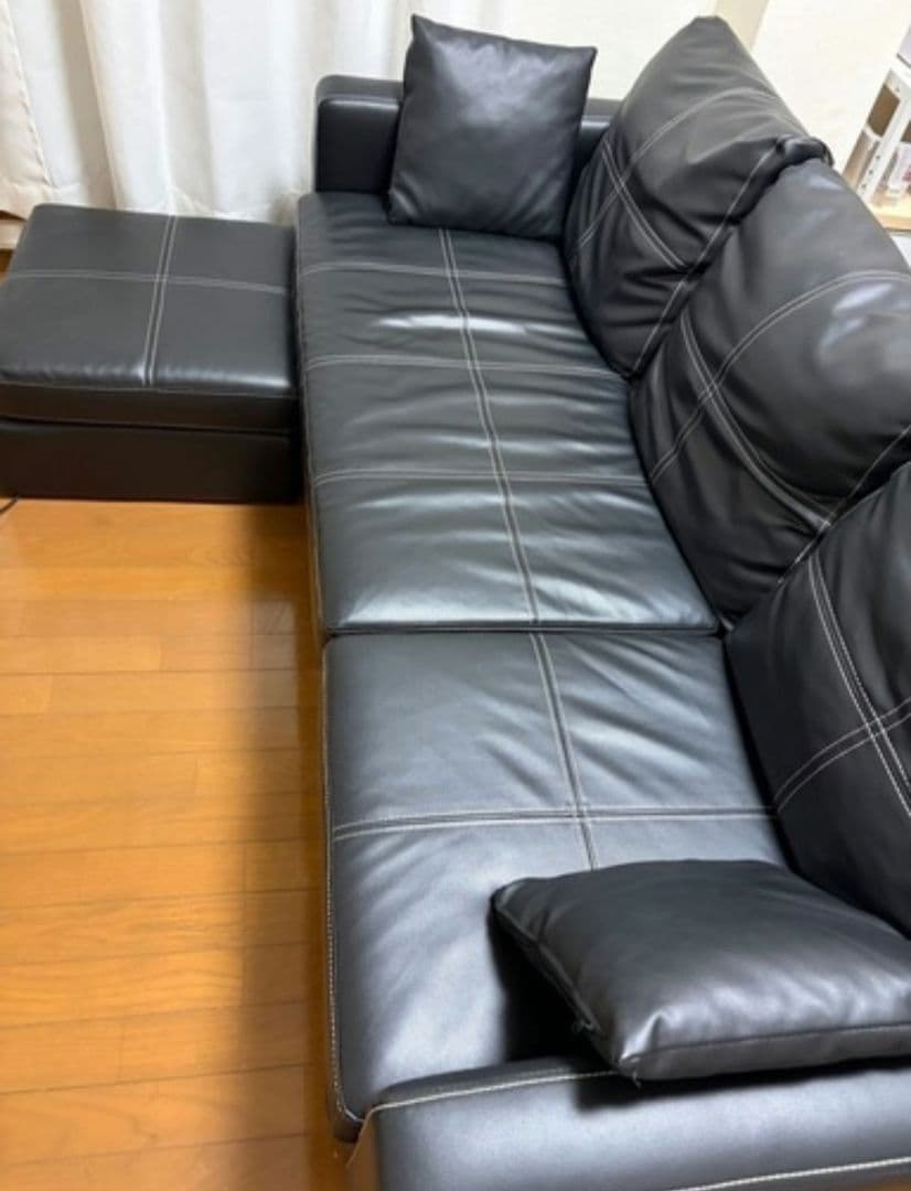 【関東圏限定】モダンデコ 3人掛け カウチソファ オットマン付 ブラック