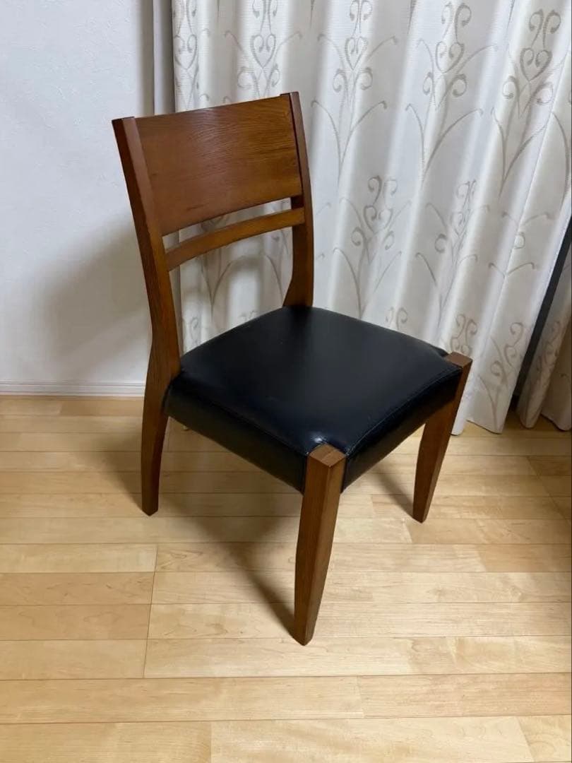 ナフコ 天然木使用 ダイニングテーブル 140cm お引き取り限定（配達