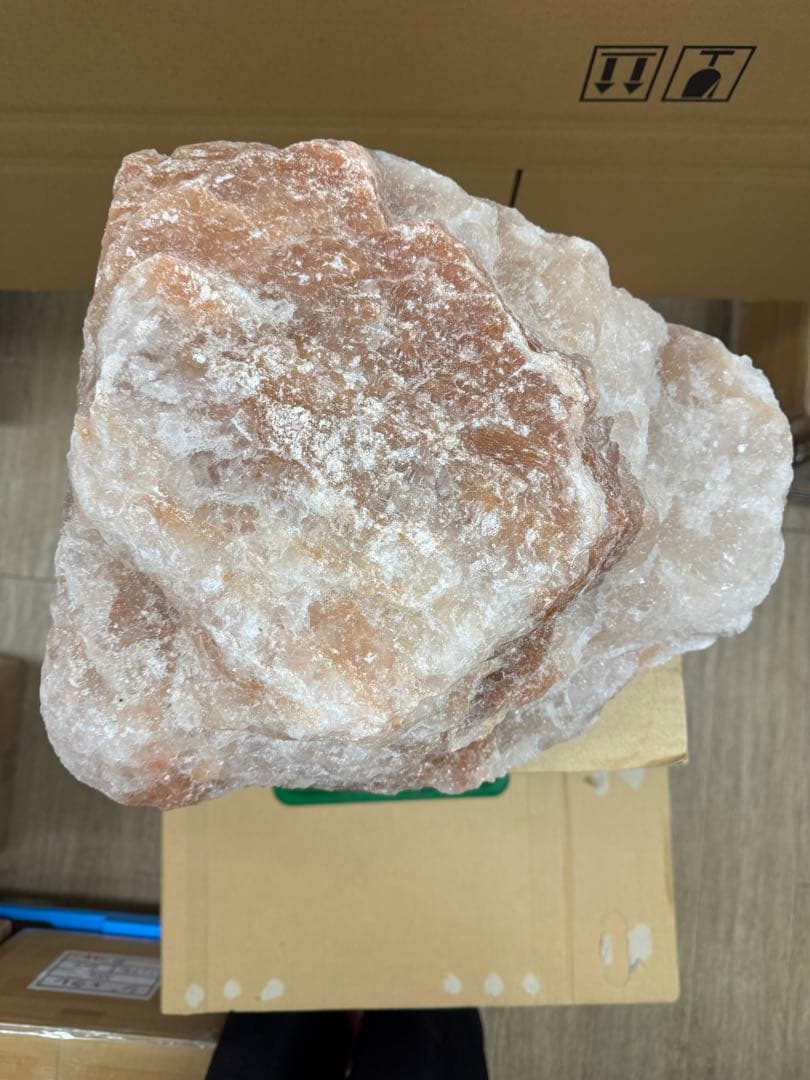 ヒルコス　helcos ヒマラヤ岩塩かたまり　21kg. 料亭　サロン　風水