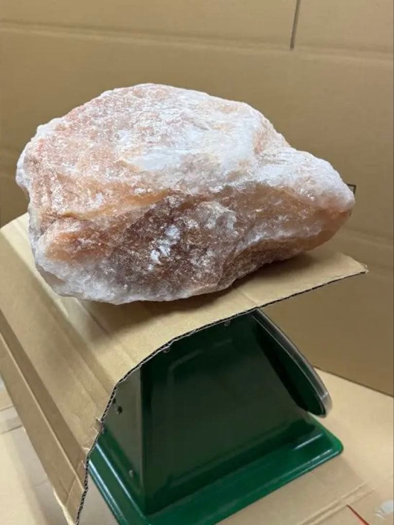 ヒルコス　helcos ヒマラヤ岩塩かたまり　21kg. 料亭　サロン　風水