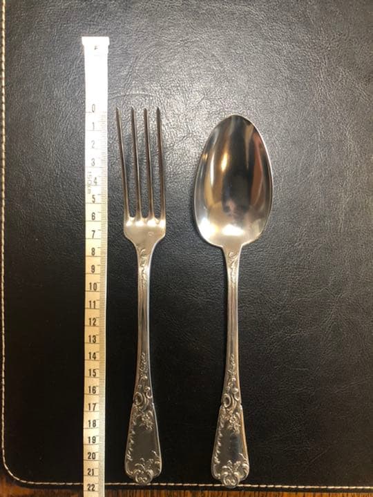 銀製カトラリー　スプーン&フォーク　箱付き　高級　セット