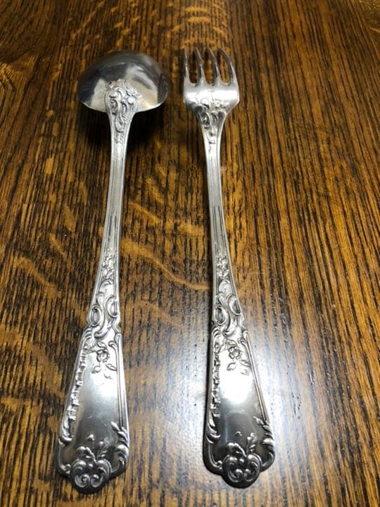 銀製カトラリー　スプーン&フォーク　箱付き　高級　セット