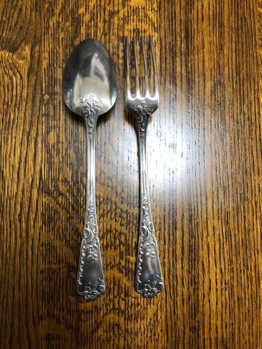 銀製カトラリー　スプーン&フォーク　箱付き　高級　セット