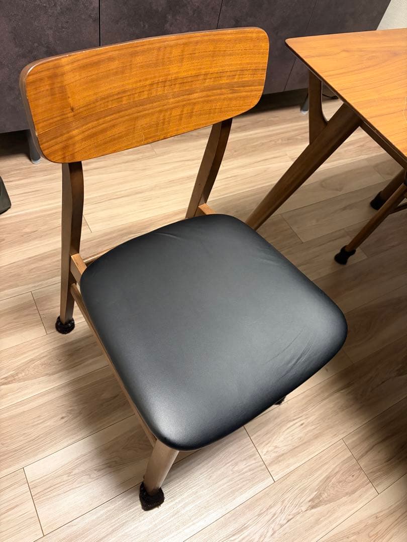 ニトリ 椅子4脚 2/8削除予定 - メルカリ