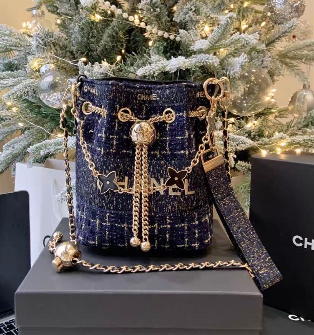シャネル CHANEL ネイビーラメ 巾着ショルダーバッグ ノベルティ品 最安値
