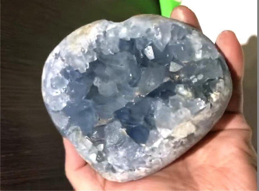 天然アクアマリン原石B0110/DZR/160A