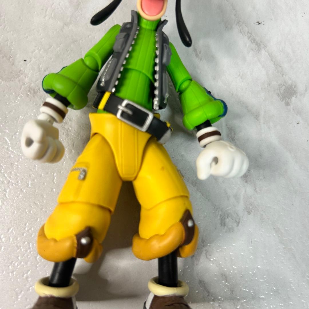 S.H.Figuarts キングダムハーツ ソラ ドナルド グーフィー 3体