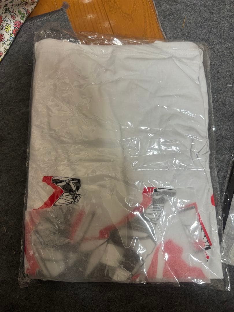 キャラクターグラフィック Tシャツ ホワイト　炭治郎