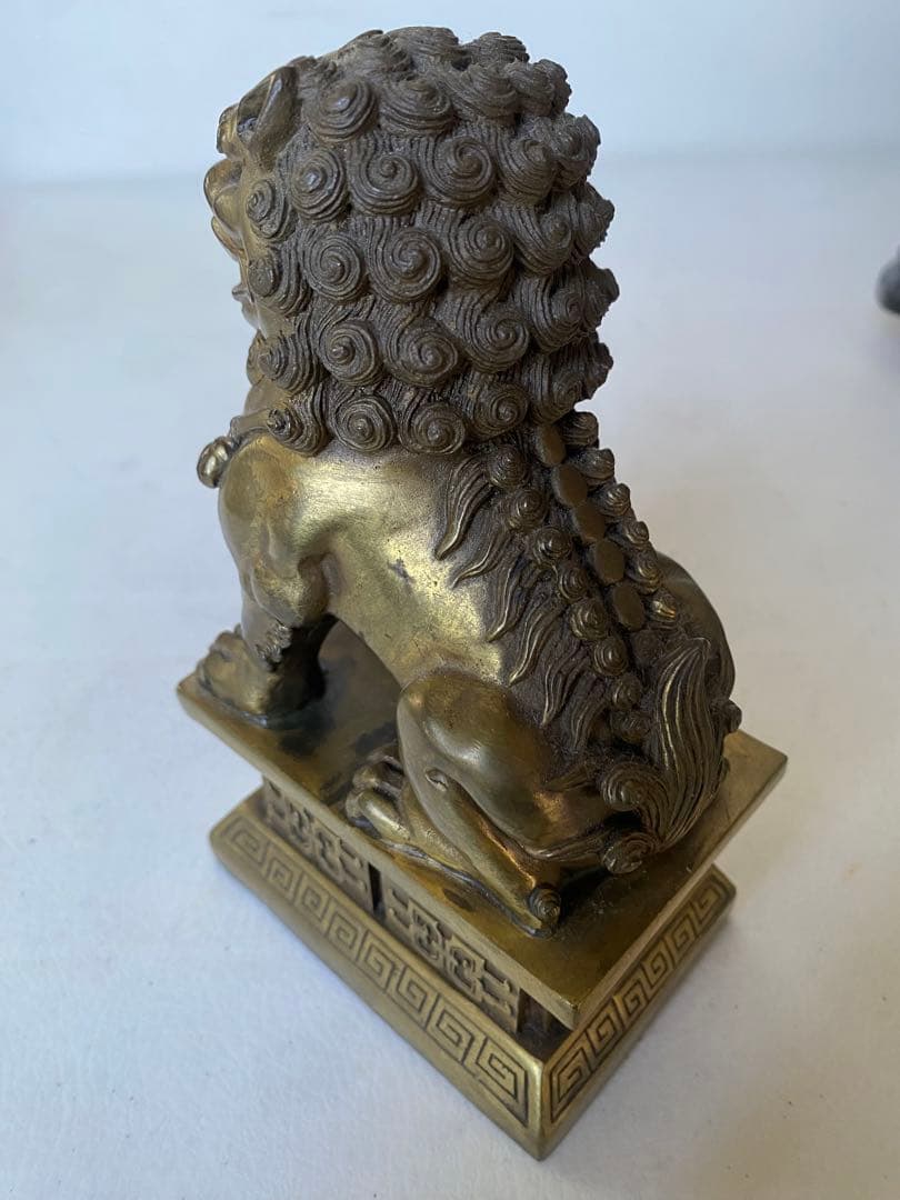 獅子　置物　銅製　風水　魔除け　金運　財運　シーサー　狛犬