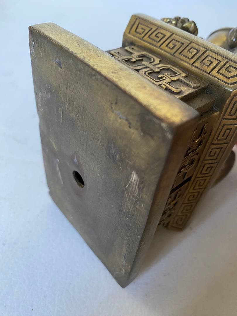 獅子　置物　銅製　風水　魔除け　金運　財運　シーサー　狛犬