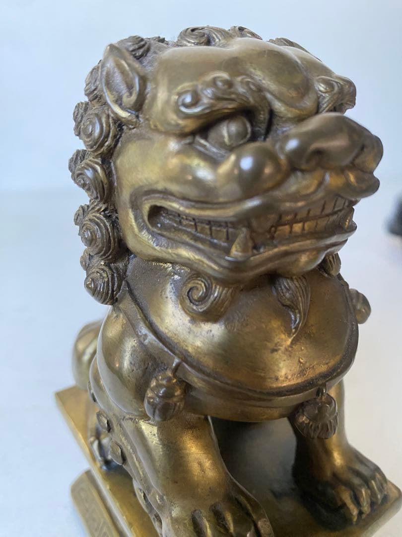 獅子　置物　銅製　風水　魔除け　金運　財運　シーサー　狛犬