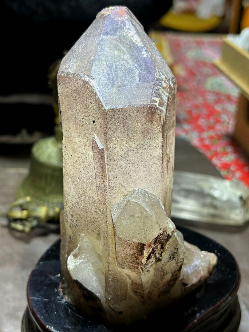 ☆最高級品！帝王秘宝！ブラック　レッド　スーパーセブン　水晶　クラスター　原石