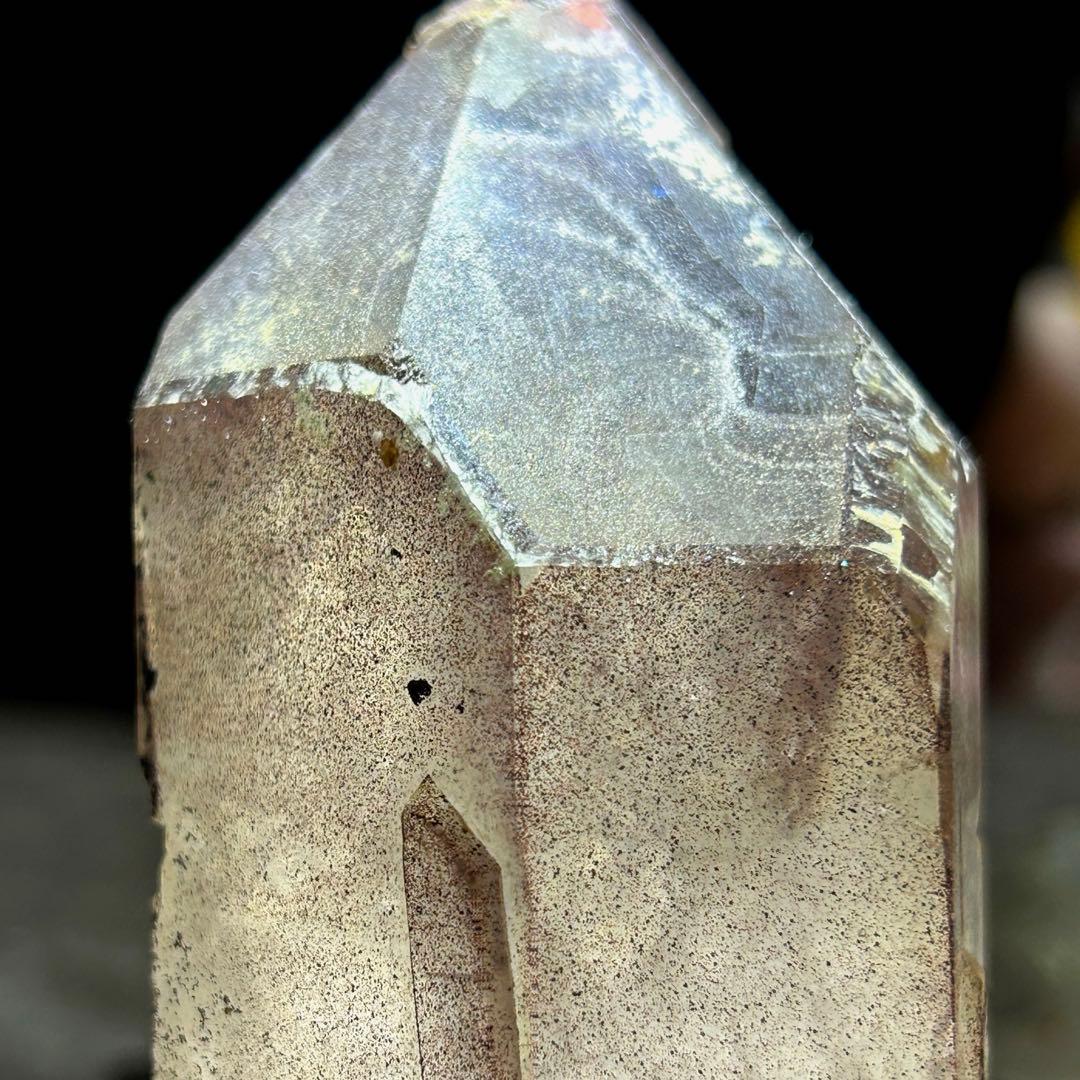 ☆最高級品！帝王秘宝！ブラック　レッド　スーパーセブン　水晶　クラスター　原石