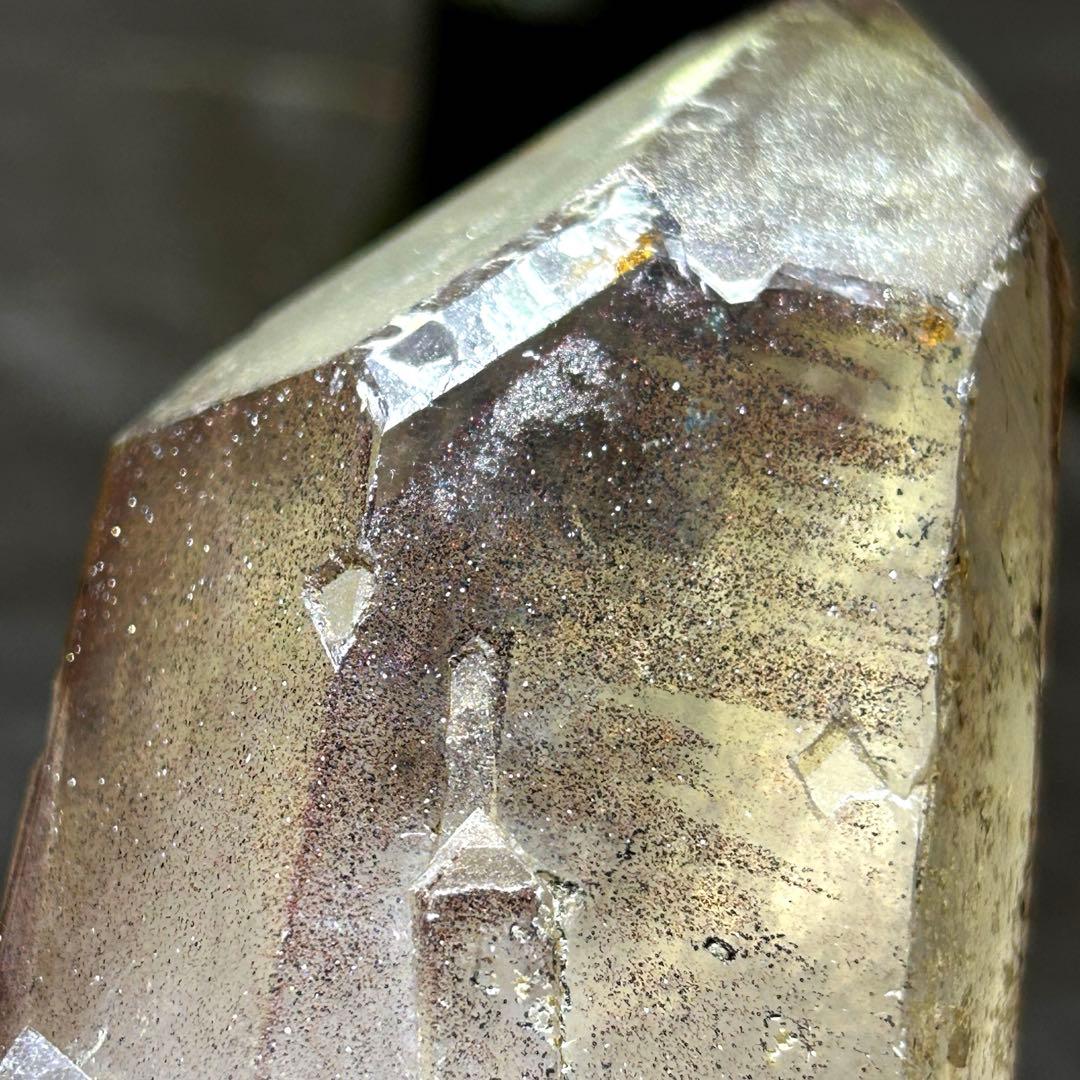 ☆最高級品！帝王秘宝！ブラック　レッド　スーパーセブン　水晶　クラスター　原石