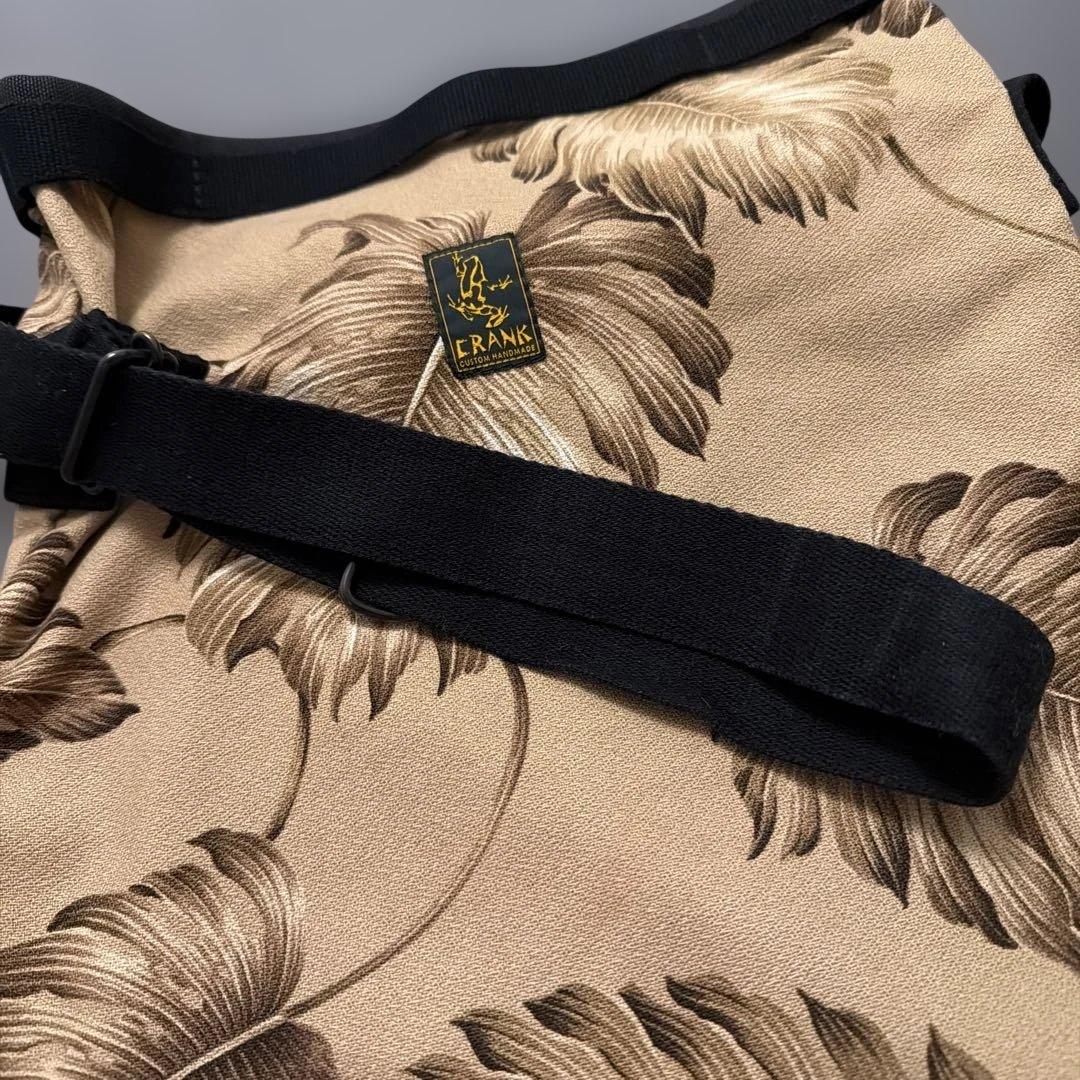 NEXUSVII×CRANK ヴィンテージアロハ柄サコッシュ