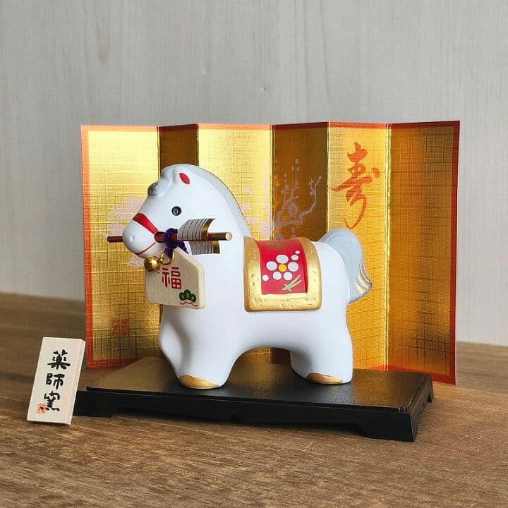 お正月飾り】午年 白馬 破魔矢★グッズ置物インテリア玄関かわいい雑貨ウマかわいい