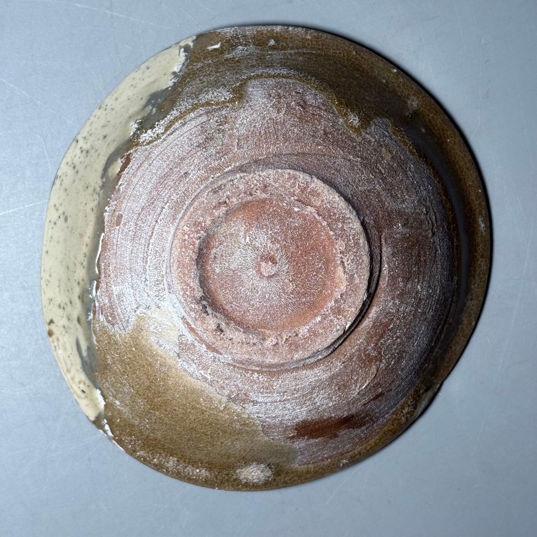 桃山〜江戸初期 古唐津 皿 平盃 向付 小さめの高台 灰釉 目跡 発掘物