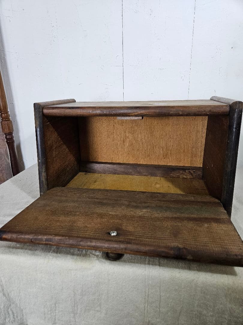 USヴィンテージ 木製のブレッドケース パン ボックス 収納 古家具 店舗什器