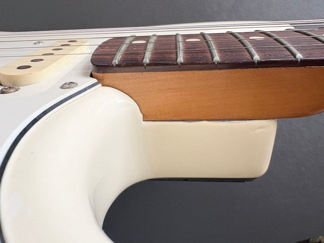 Squier Eシリアル 80s フジゲン製 ラッカー再塗装 国産ストラト